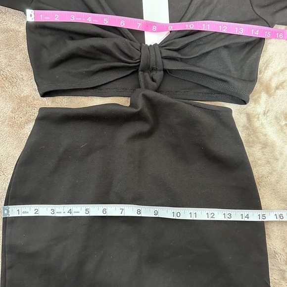 Socialite Bodycon Cut-Out Long Sleeve Mini Dress - Picture 6 of 9